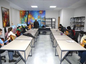 Gürsu’nun Çocuklarına Ücretsiz Kurs Desteği