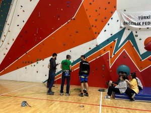 Muş’ta ‘Spor Tırmanış Emniyetçi Kursu’ Tamamlandı