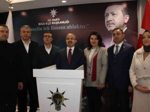 Ak Partili Turan: Başörtüsü Konusunda Chp Net Özür Dilemelidir