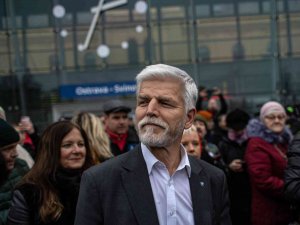 Çekya’da Anketlere Göre Devlet Başkanlığı Seçimini Petr Pavel Kazanacak