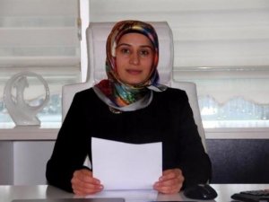 Iğdır Kadın Kolları Ve Gençlik Kolları Başkanı İstifasını Duyurdu