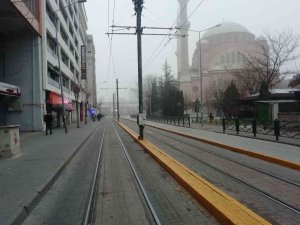 Eskişehir Güne Sisle Uyandı