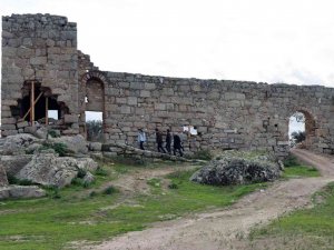 Göl Kalesi ‘Herakleie’ İlgi Odağı