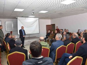 Batman’da Köy Ve Mahalle Muhtarlarına Eğitim Verildi