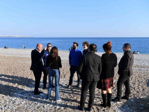 Konyaaltı Plajlarına Tam Not