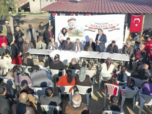 Başkan Karalar, Karataş’ta Vatandaşlarla Bir Araya Geldi