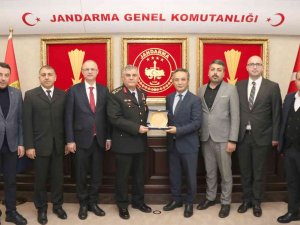 Karslıoğlu: “İ̇ş Birliği İçinde Önemli Hizmetler Veriyoruz”