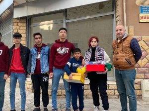 Gençlik 23’ün Kampanyası Yürekleri Isıttı