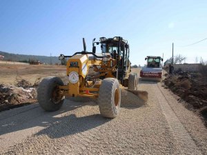 Çamlıyayla Yeni Yollarla Gelişiyor