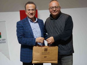 Prof. Dr. Ali Sınağ: "Üniversitelerdeki Veri Yönetiminin Sağlıklı Yapılması Ve Patentlerin Ticarileşmesi Gerekiyor"