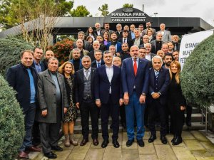 Başkan Bozkurt, Esenyurt Muhtarlar Derneği’nin Düzenlediği Programa Katıldı