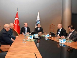 Selçuklu’da Mahalle Muhtarlarıyla İstişareler Devam Ediyor