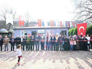 Bu Tesis Hem Gençlere Hem Yaşlılara Hitap Edecek