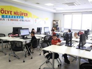 Yarıyıl Tatilinde Hem Öğreniyor Hem De Eğleniyorlar