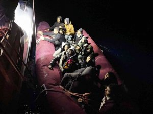 Datça’da 18 Düzensiz Göçmen Kurtarıldı
