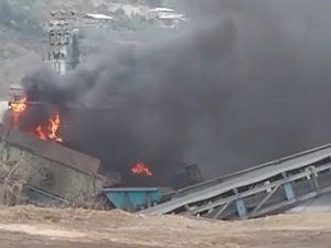 Bursa’da Geri Dönüşüm Tesisinde Korkutan Yangın