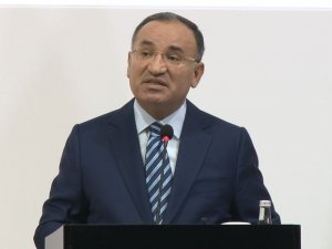 Bakan Bozdağ: "Hakim Ve Savcıların Vicdanı Anayasa, Kanun Ve Hukukla Mutlak Ve Mutlak Bağlı Olmalıdır"