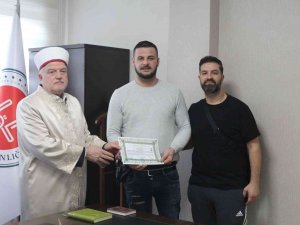 Barthelemy, ’Muhammed Mehdi’ İsmini Alarak Müslüman Oldu