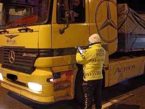 Havadan Ve Karadan Trafik Denetimlerinde 857 Sürücüye Ceza Yazıldı