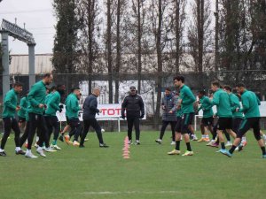 Sakaryaspor Teknik Direktörü Taner Taşkın: “Ben Buraya Eksiklikleri Tamamlamaya Geldim”