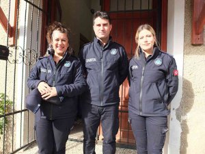 Burhaniye’de Kadın Zabıtalar Takdir Topladı