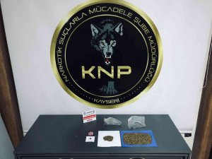 Zehir Taciri Narkotik Polisinden Kaçamadı
