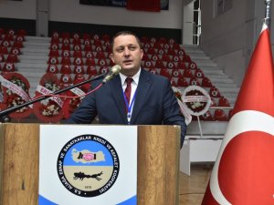 Aliağa Esnaf Sanatkarlar Kredi Ve Kefalet Kooperatifinde Yiyitalp Güven Tazeledi