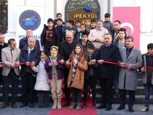 Van’da Merakla Beklenen Bilim Şenliği Başladı