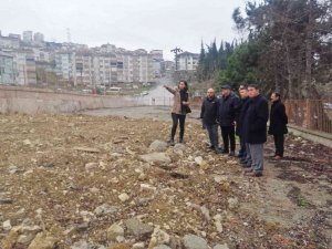 Kültür Merkezi Yapılacak Alanı İncelediler