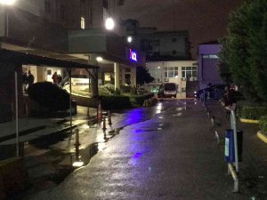 Amatör Lig Maçı Sonrası Tramvay Durağında Bıçaklı Kavga