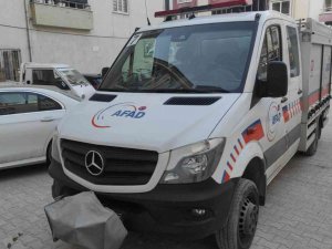 Evlere Kadar Giren Koku Mahalleliyi Tedirgin Etti