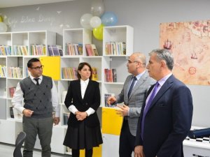 Adana’da Kütüphanesiz Okul Kalmadı