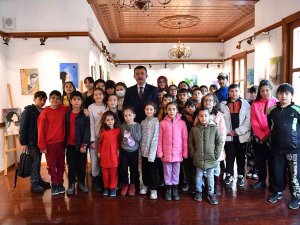 Altındağlı Gençlerden Resim Sergisi