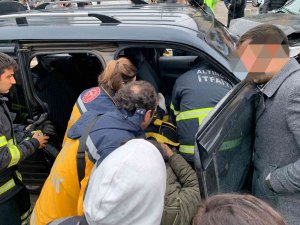 Yalova’da Trafik Kazası: 1 Yaralı