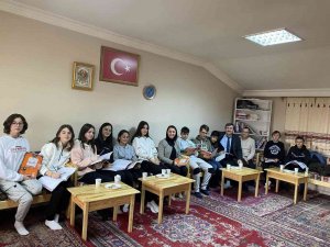 Küçükelmalı Milli Eğitim Kampı’nda Öğrenciler İle Bir Araya Geldi