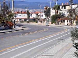 Mersin Büyükşehir Belediyesinin Yol Çalışmaları Sürüyor
