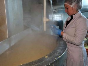 Günde 60 Ton Üretiyor...tam Bir Şifa Kaynağı