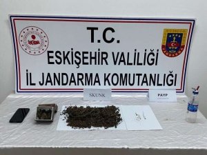 Uyuşturucu Madde Satıcısına Jandarma Ekiplerinden Operasyon