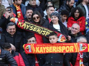 Kayserispor - Beşiktaş Maçını 14 Bin 500 Kişi İzledi