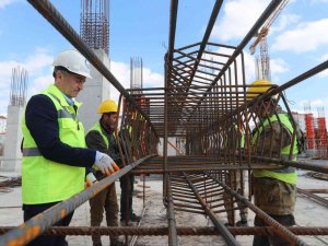 Şahinbey Millet Kütüphanesi Hızla Yükseliyor