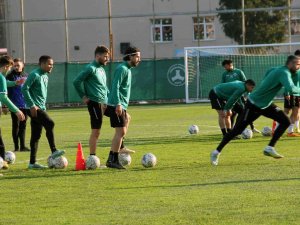 Hakan Keleş: "Taraftarımıza 100. Galibiyetimizi Armağan Etmek İstiyorum"