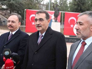 Bakan Dönmez: "Söğüt Türkiye’nin Sayılı Altın Maden İşletmelerinden Bir Tanesi"