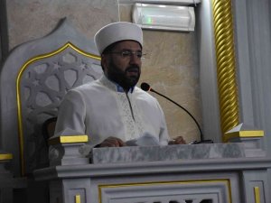 Hakkari’de Regaip Kandili Dualarla İdrak Edildi