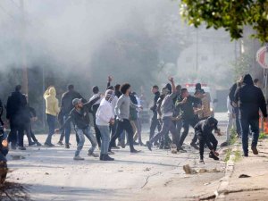 İ̇srail’in Öldürdüğü Filistinli Sayısı 10’a Yükseldi