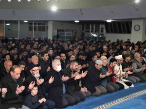 Regaib Kandilinde Terzibaba Camii Doldu Taştı