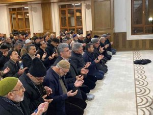 Kulu’da Regaib Kandili’nde Camiler Doldu Taştı