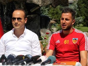 Kayserispor Zeki Yavru’yu Renklerine Bağladı