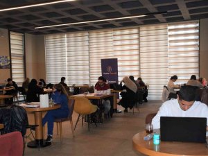 Kitap Kafelere Sömestr Tatilinde Yoğun İlgi