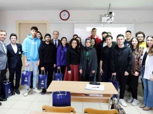 Yks Hazırlık Öğrencilerine Ek Kitap Sürprizi