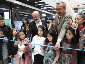 Kocasinan’da Geleceğin Ressamları Görücüye Çıktı